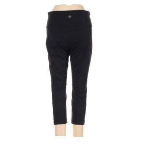 ATHLETA Salutation Capri Tight Leggings Black Workout Athletic Sports Small Low